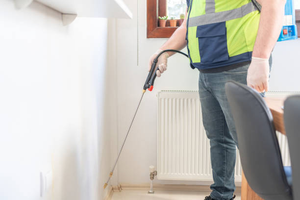 Best Best Pest Control Companies  in Beachwood, OH